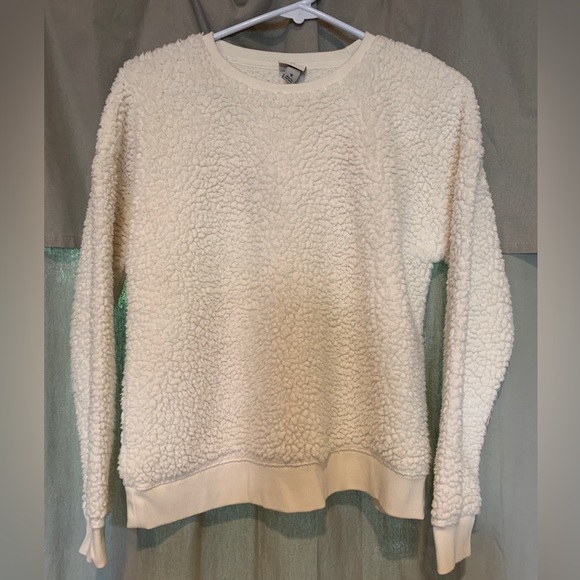 Sherpa Longsleeve - Picture 1 of 3